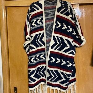 Do Everything in Love Anthropologie Fringe Kimono Sweater Poncho Ruana A…